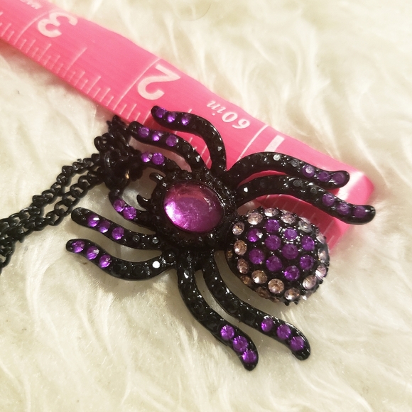 Goth Spider Statement Rhinestone Necklace pastel - Picture 4 of 8